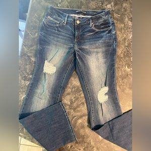 Amethyst Jeans Distressed Flare 9/10